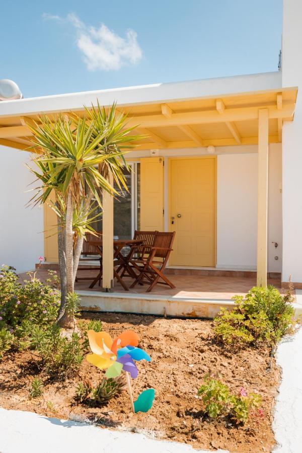 Paktia Villas Páros Zewnętrze zdjęcie