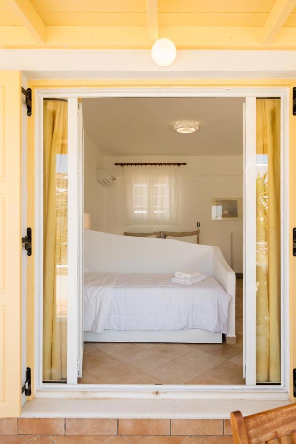 Paktia Villas Páros Zewnętrze zdjęcie