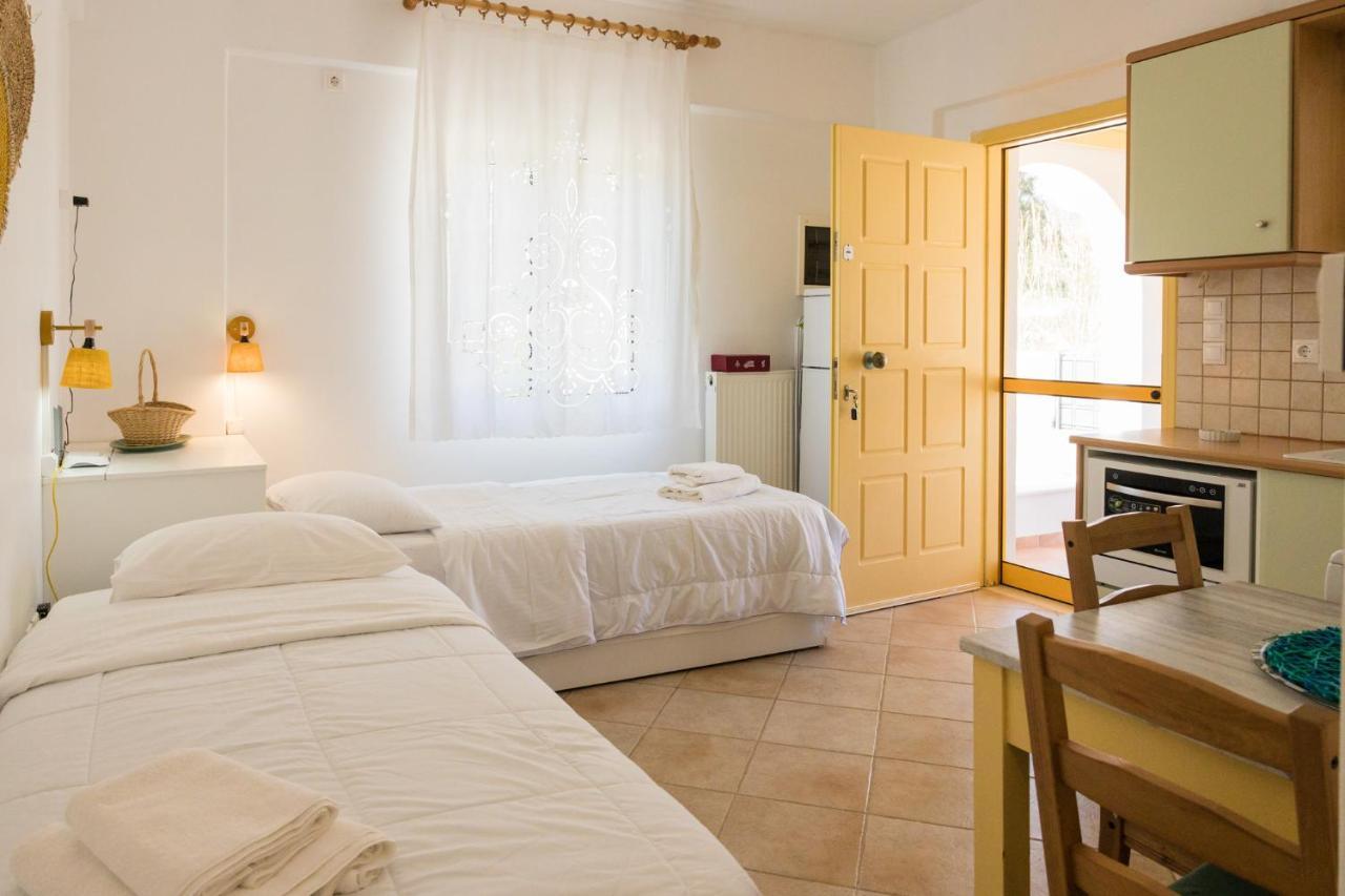 Paktia Villas Páros Zewnętrze zdjęcie
