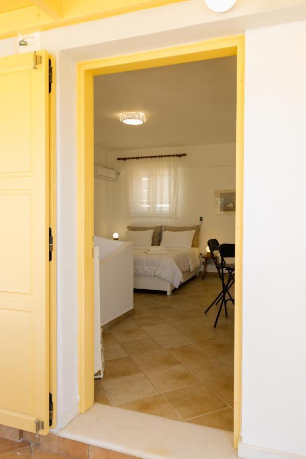Paktia Villas Páros Zewnętrze zdjęcie